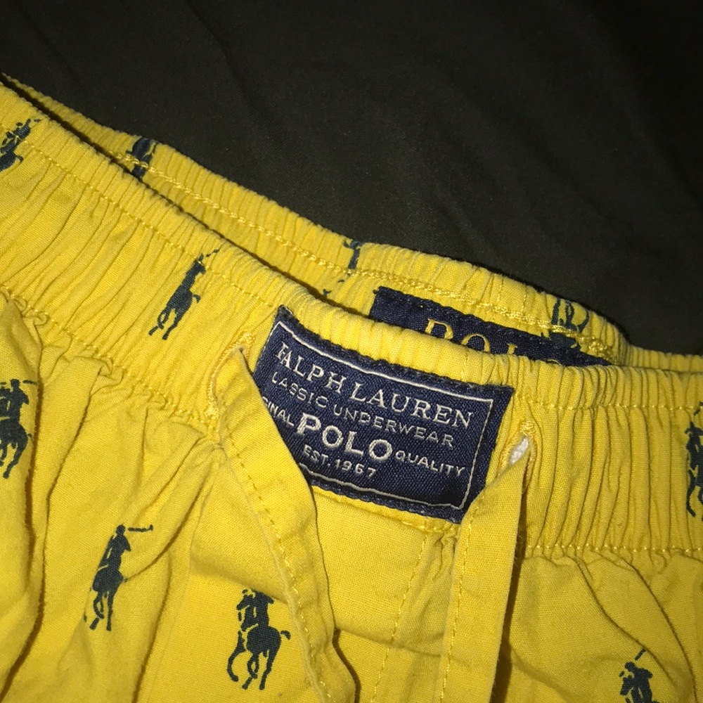 MENS RALPH LAUREN YELLOW SHORTS